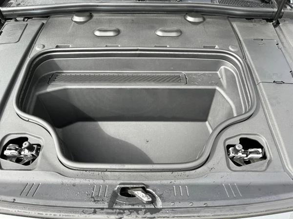 AUDI A6 Avant e-tron (2025) — foto 21 van 24