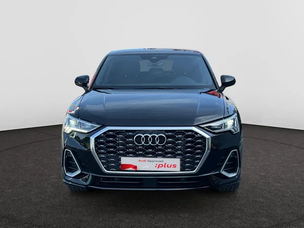 AUDI Q3 Sportback (2025) — foto 23 van 24