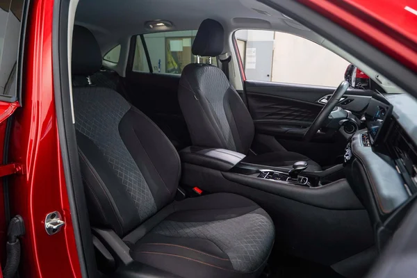 MG HS PHEV (2025) — foto 6 van 55