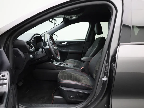 Ford Kuga (2023) — foto 45 van 45