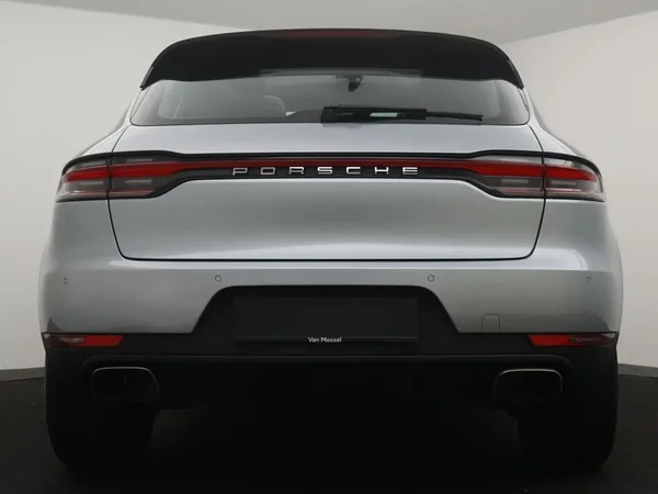 Porsche Macan (2021) — foto 18 van 27