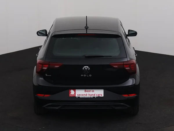 VOLKSWAGEN Polo (2023) — foto 24 van 27