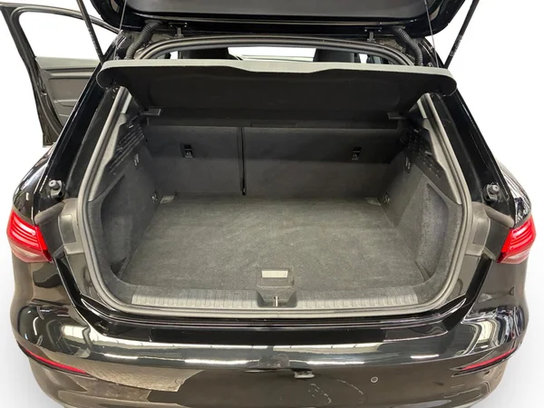 AUDI A3 Sportback (2021) — foto 11 van 23