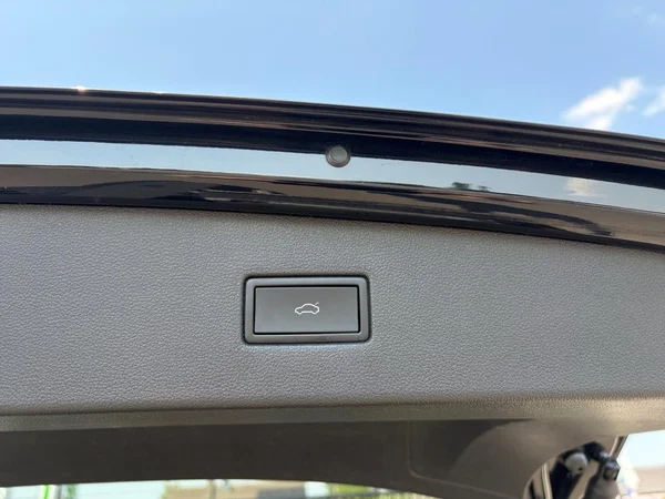 VOLKSWAGEN Tiguan Allspace Dsl (2023) — foto 9 van 13