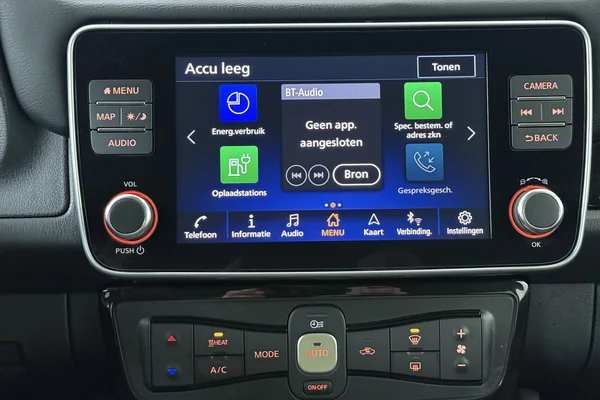 Nissan Leaf (2022) — foto 3 van 18