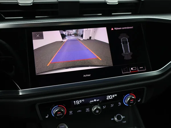 AUDI Q3 (2019) — foto 14 van 22