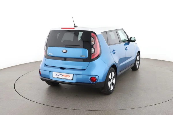 Kia Soul (2016) — foto 12 van 16