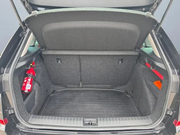 SKODA Kamiq (2022) — foto 22 van 29