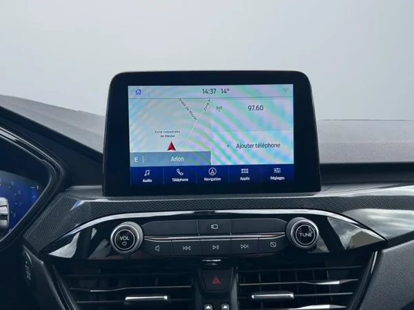 FORD Kuga (2021) — foto 7 van 31