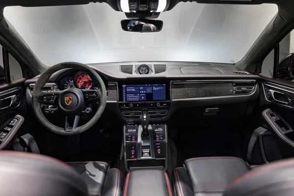 Porsche Macan (2024) — foto 4 van 44