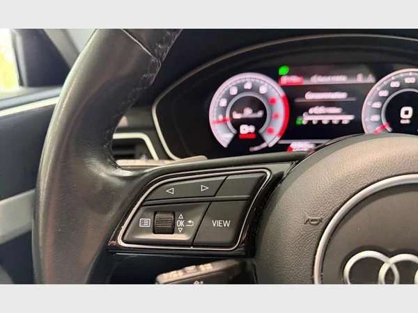 Audi A4 (2022) — foto 11 van 26