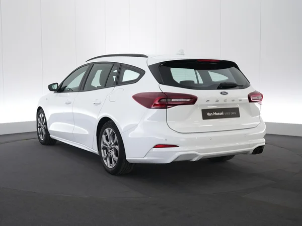 Ford Focus (2024) — foto 12 van 23