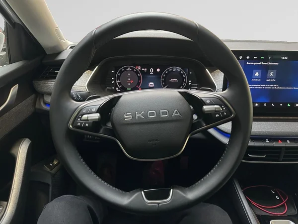 SKODA Octavia SW (2025) — foto 3 van 22