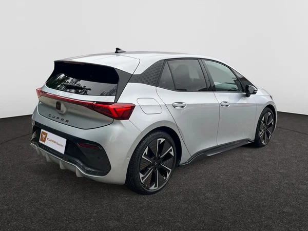 CUPRA Born (2025) — foto 21 van 25