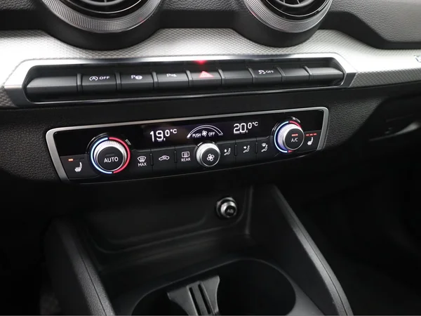 AUDI Q2 (2025) — foto 13 van 22