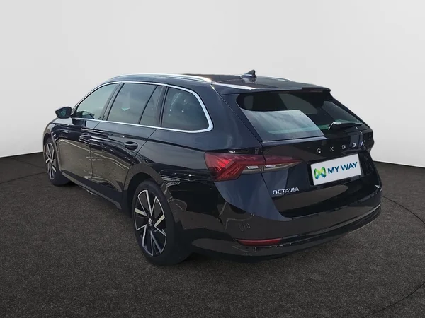 SKODA Octavia Combi (2021) — foto 18 van 24