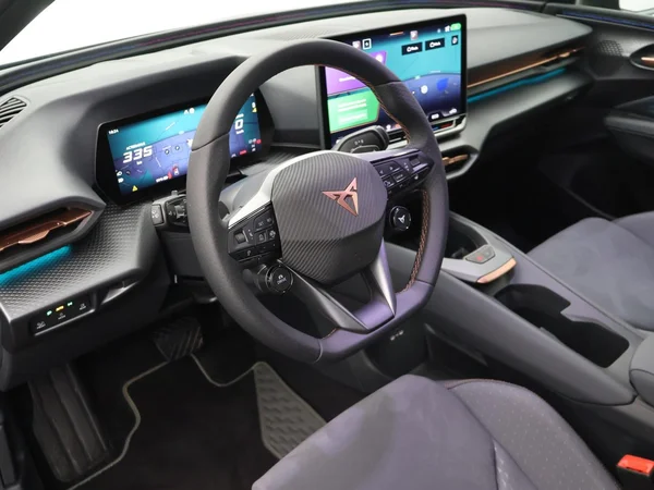 CUPRA Raval (2026) — foto 2 van 26