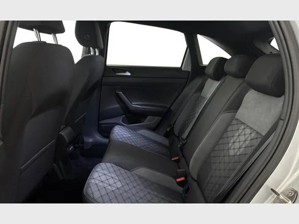 Volkswagen Taigo (2025) — foto 6 van 15