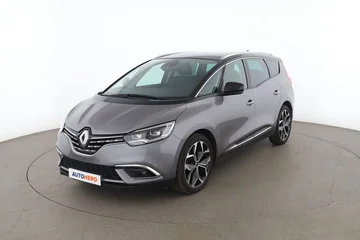Renault Grand 3fc2ab9c-9b1e-4360-bd36-e98060a7f9bc