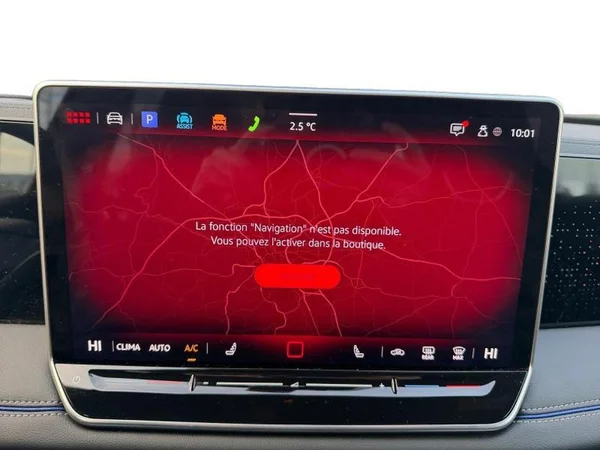 VOLKSWAGEN Tiguan (2024) — foto 4 van 27