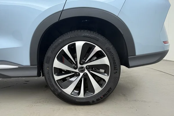 BYD Seal U PHEV (2026) — foto 18 van 21
