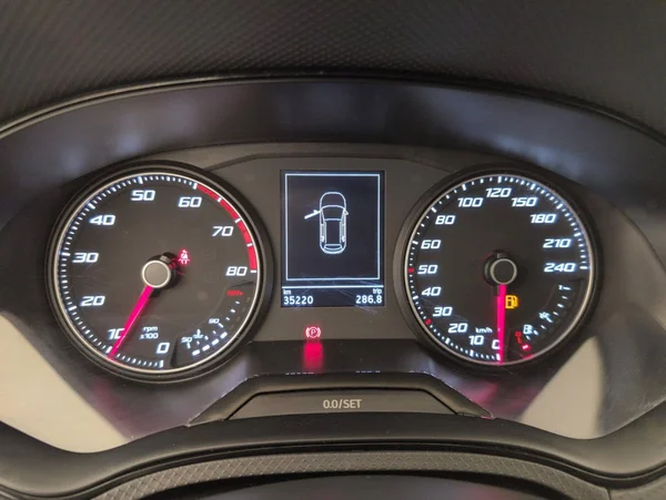Seat Arona (2022) — foto 15 van 28