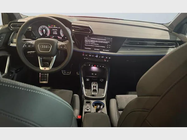 Audi A3 Sedan (2025) — foto 3 van 27