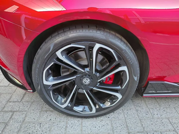 MG Cyberster (2025) — foto 4 van 15