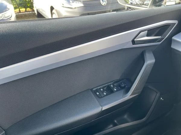 SEAT Arona (2022) — foto 8 van 24