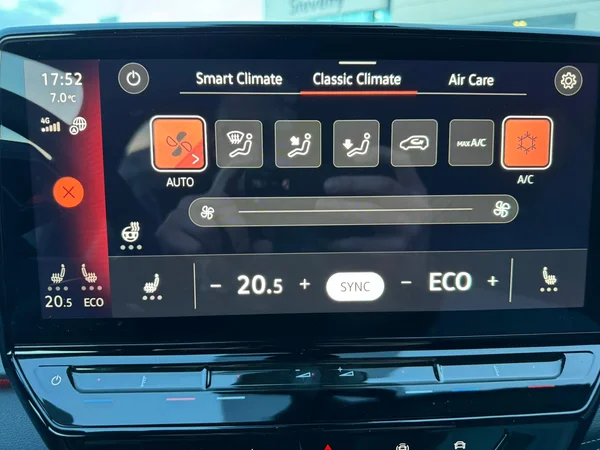 VOLKSWAGEN ID.3 (2023) — foto 9 van 11