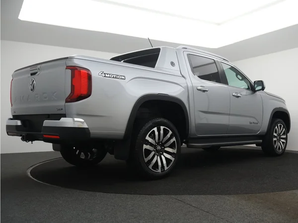 VOLKSWAGEN Amarok Double Cab (2026) — foto 12 van 25