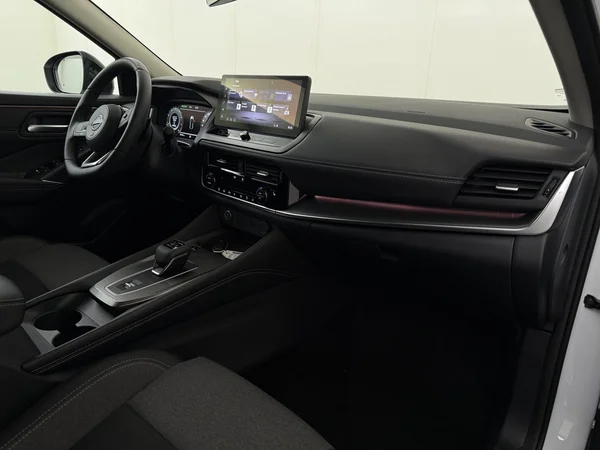 NISSAN Qashqai (2025) — foto 3 van 30
