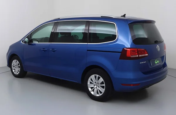 Volkswagen SHARAN (2018) — foto 23 van 42