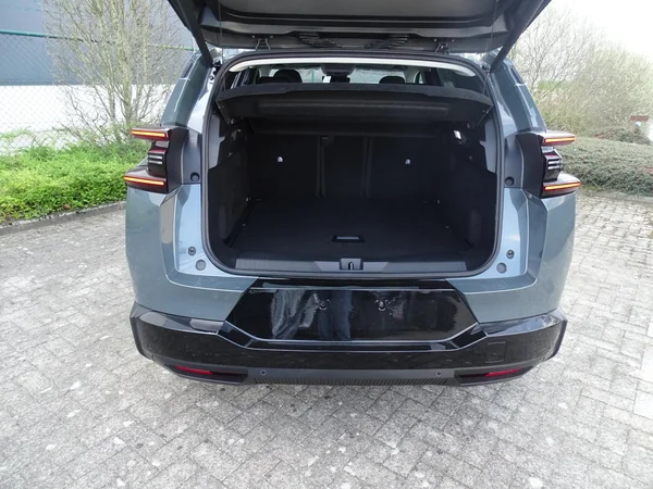 Citroën C5 Aircross (2025) — foto 8 van 25