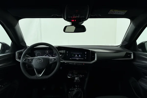 Opel Mokka (2024) — foto 18 van 18