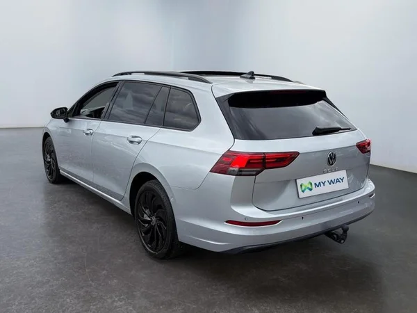 VOLKSWAGEN Golf Variant VIII Dsl (2023) — foto 25 van 28