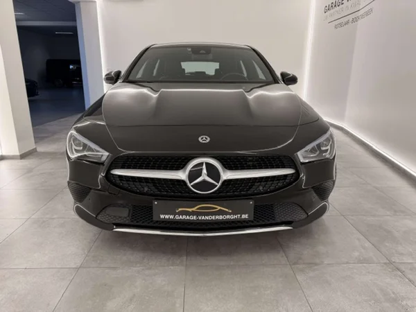 Mercedes-Benz CLA (2023) — foto 15 van 21