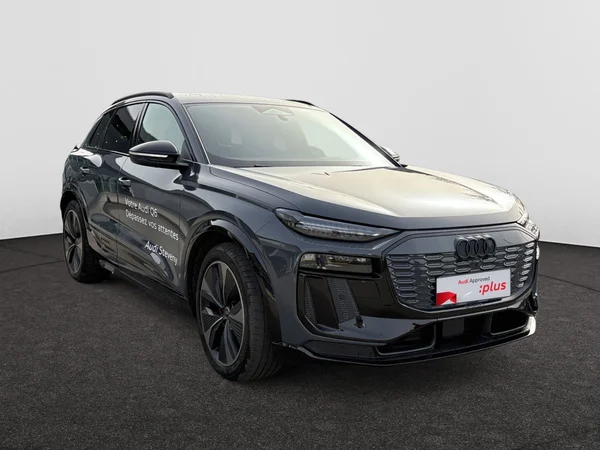 AUDI Q6 e-tron (2026) — foto 12 van 24