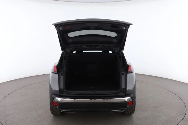 Peugeot 3008 (2018) — foto 7 van 16