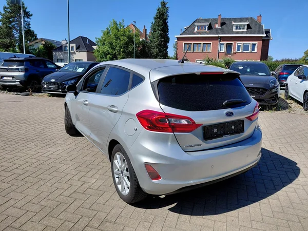 Ford Fiesta (2019) — foto 15 van 21