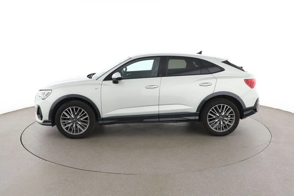 Audi Q3 (2024) — foto 9 van 16