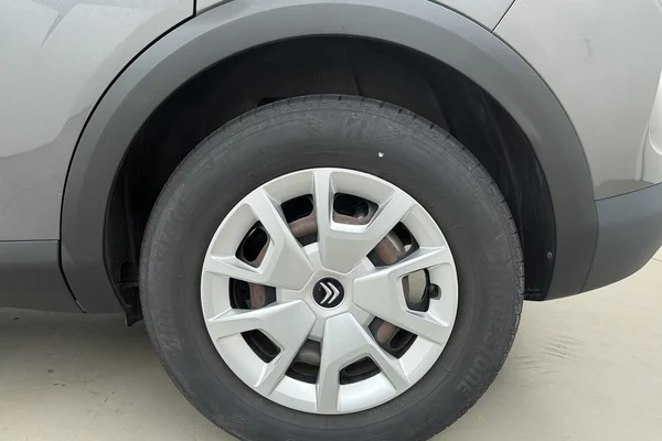 Citroen C4 (2022) — foto 19 van 22