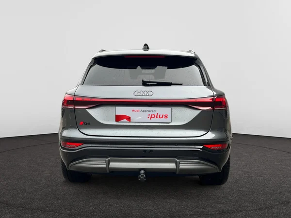 AUDI Q6 e-tron (2025) — foto 20 van 24
