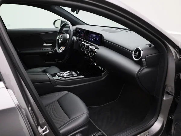 Mercedes-Benz A-Klasse (2023) — foto 18 van 31