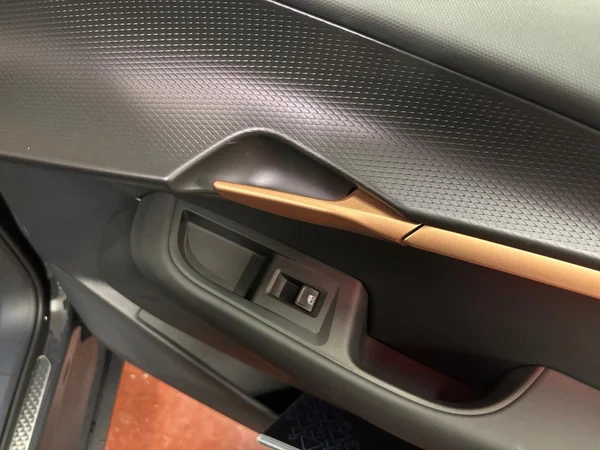 CUPRA Tavascan (2026) — foto 9 van 24
