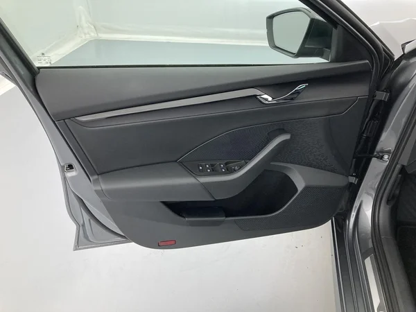 SKODA Octavia Combi Dsl (2022) — foto 22 van 36