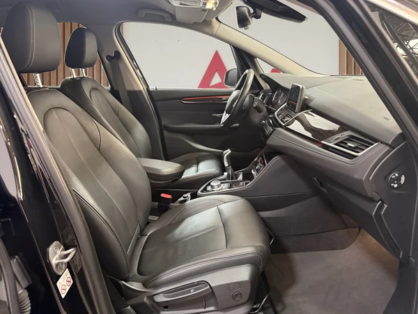BMW 216-Gran-Tourer (2020) — foto 22 van 30