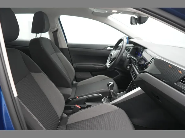 VOLKSWAGEN Polo (2023) — foto 8 van 25