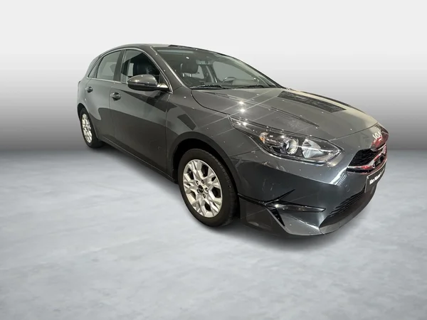 Kia cee'd (2023) — foto 2 van 26