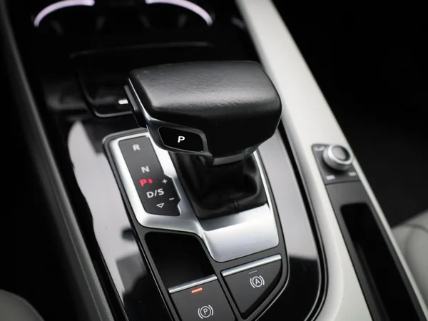 Audi A5 (2022) — foto 16 van 39